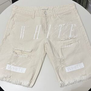 OFF-WHITE Distressed Denim Shorts cream color size 32